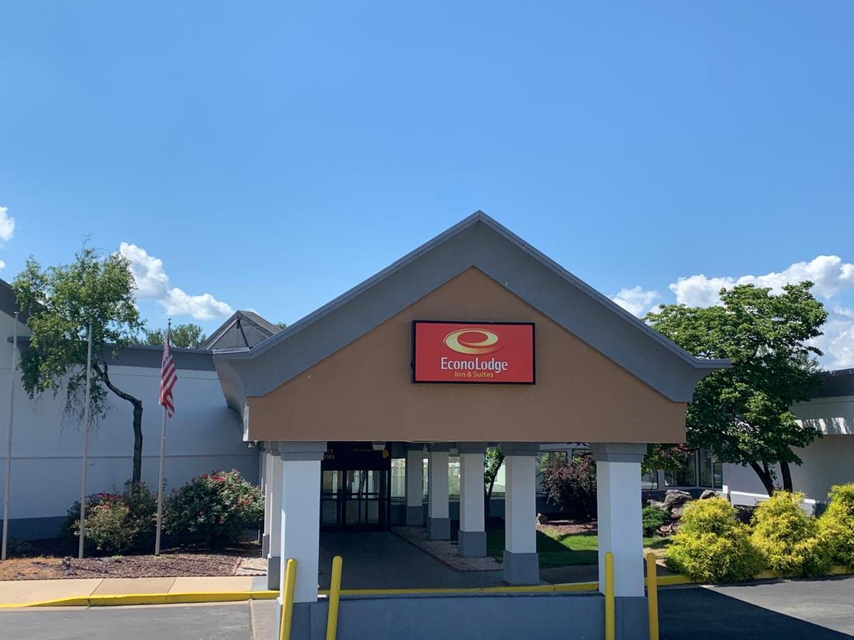 Econo Lodge Inn & Suites Chambersburg Eksteriør bilde